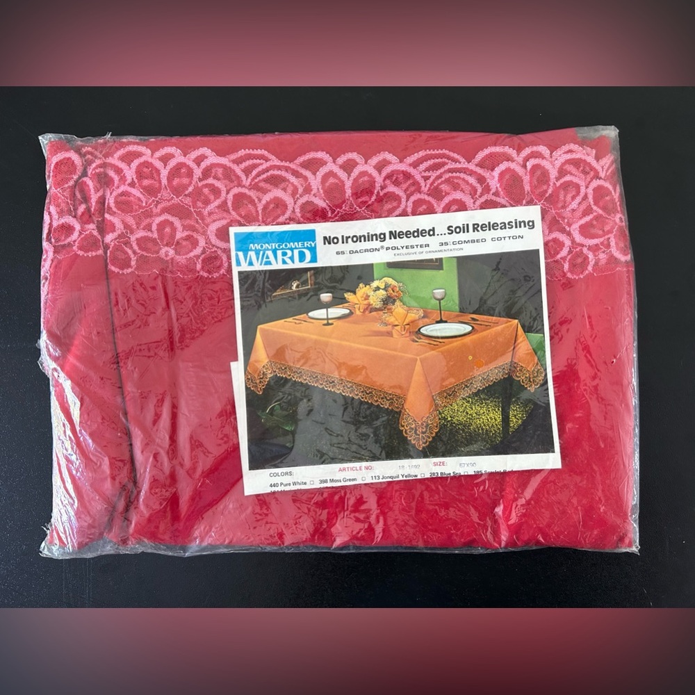 Vintage Montgomery Ward Lace Border Tablecloth Red DuPont 67” x 90” Oval NOS